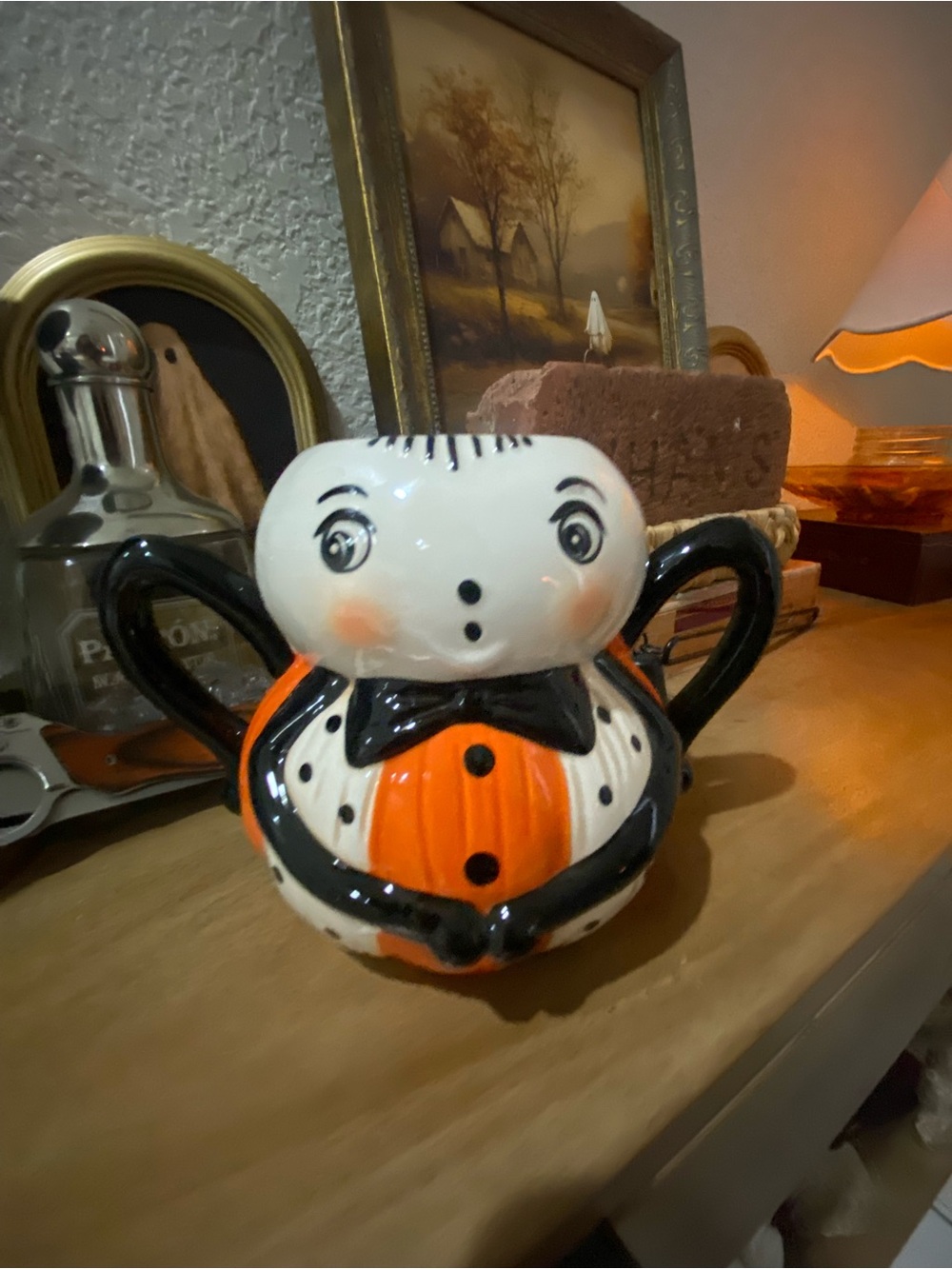 Johanna Parker Halloween Ceramic spider mug - Orange Black White